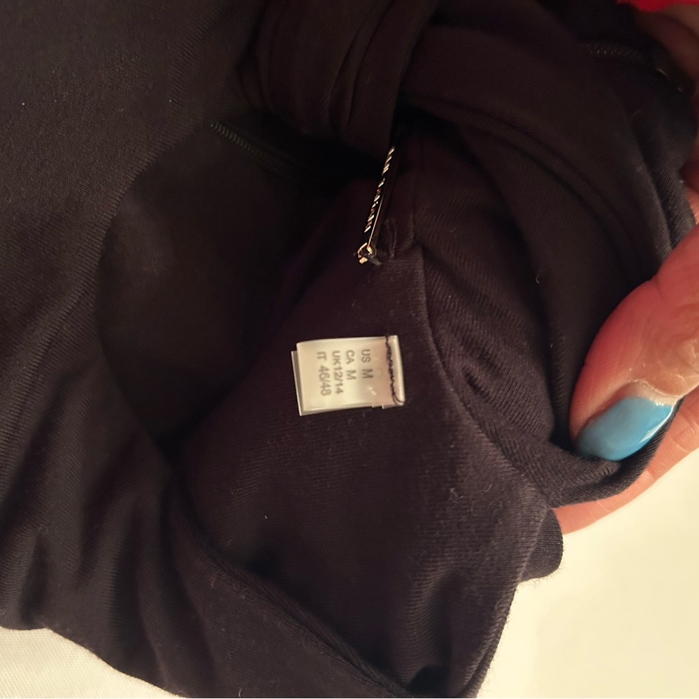 Elie Tahari Black Long-Sleeve Twist Neck Top - Picture 7 of 7